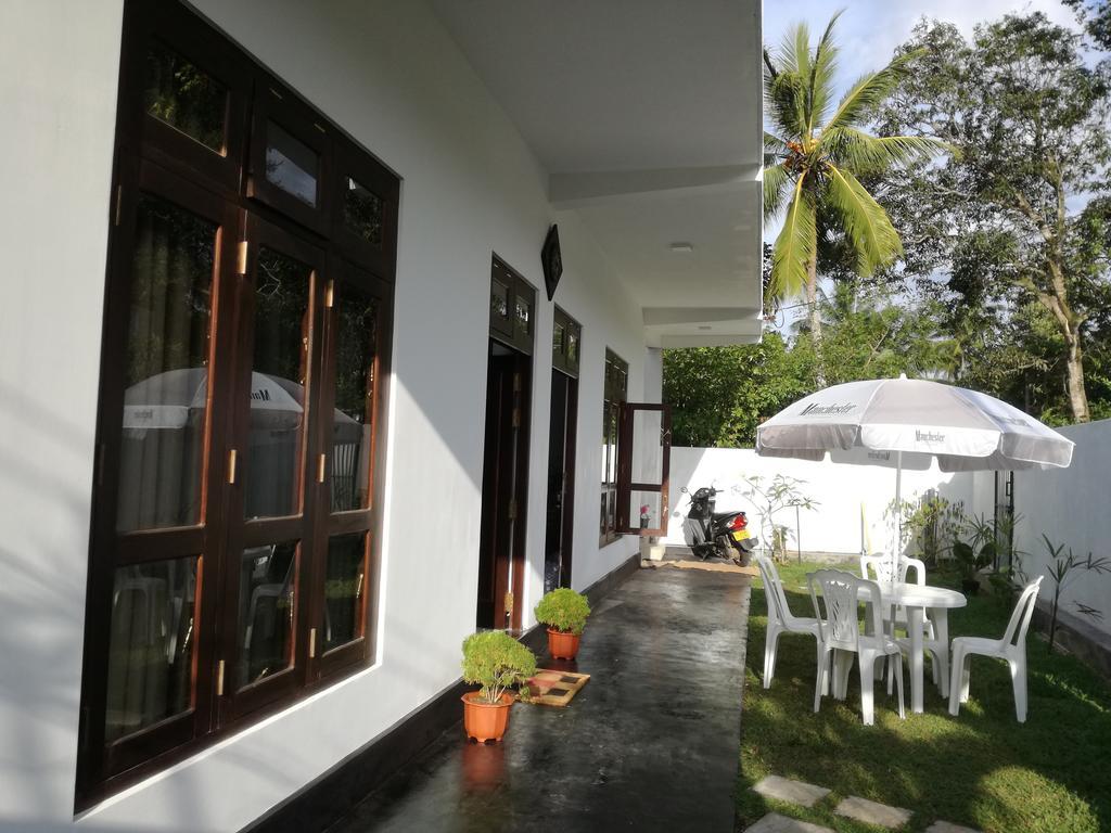 Apna Homestay Apartments ウナワトゥナ エクステリア 写真
