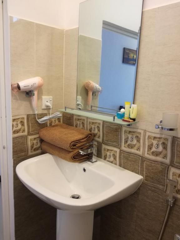 Apna Homestay Apartments ウナワトゥナ エクステリア 写真